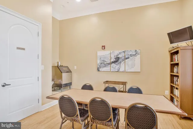 $499,000 | 8820 Shining Oceans Way, Unit 410, Columbia, MD 21045