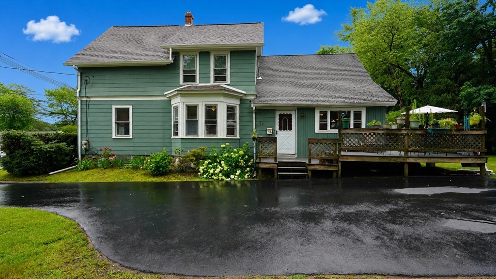 14 Frank Street Middleboro, MA 02346 - Photo 3 of 42