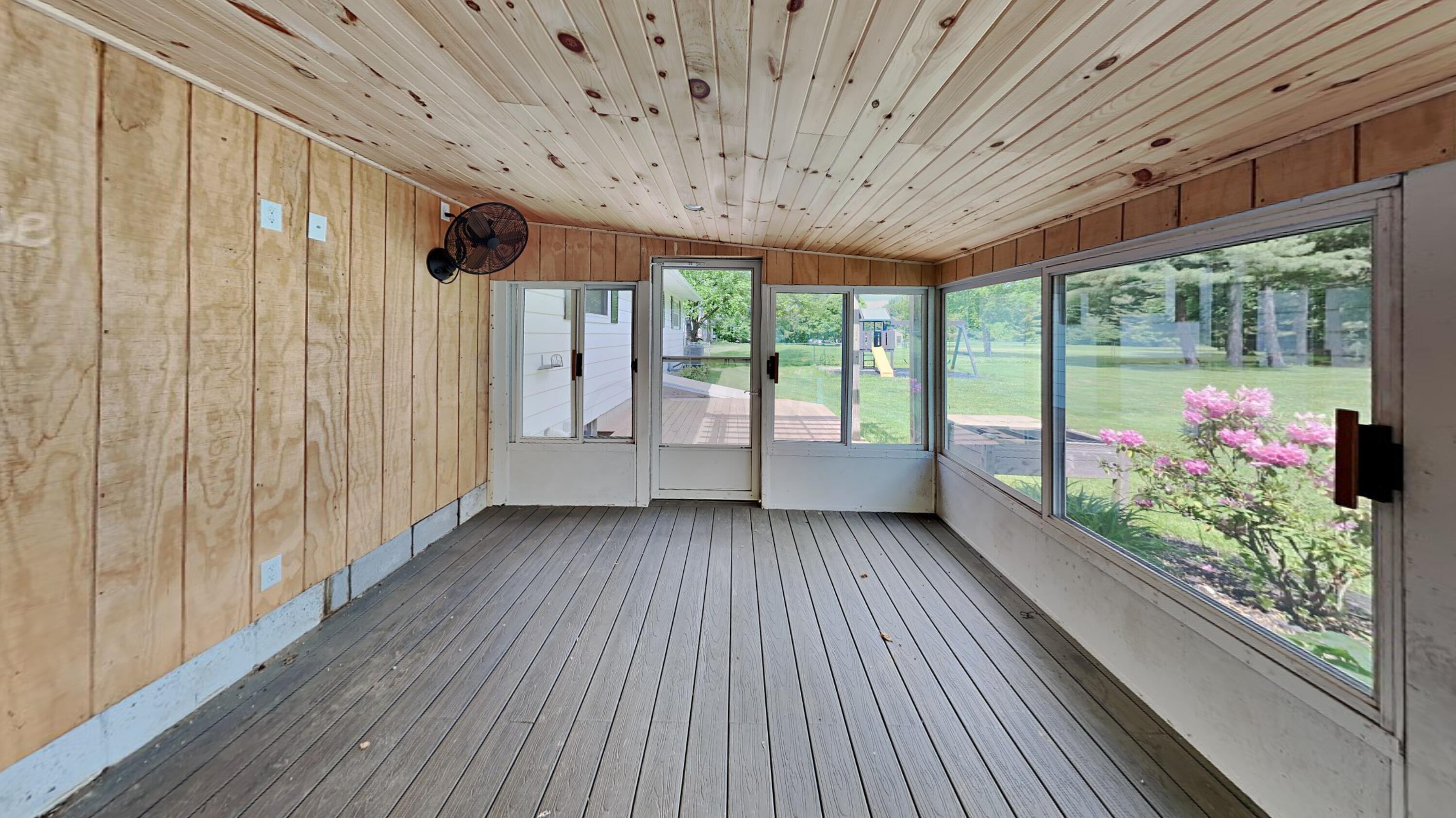 5630 Central College Road Westerville, OH 43081 - Photo 9 of 12 15_Image_Y1p9VjuQzv