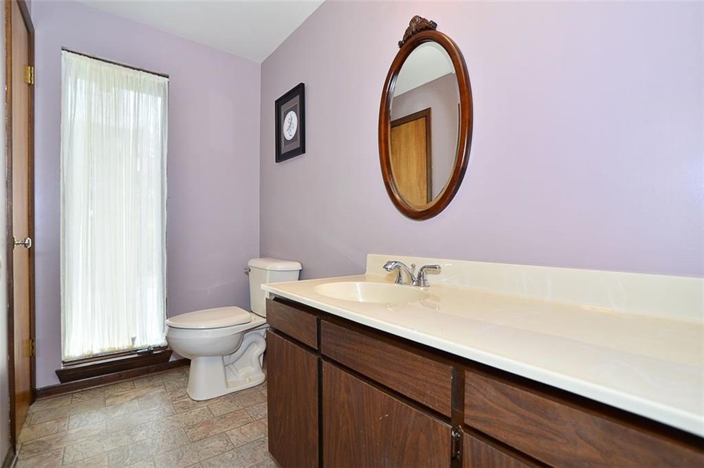 595 Trotwood Ridge Road Upper St. Clair, PA 15241 - Photo 13 of 25 Full Bath