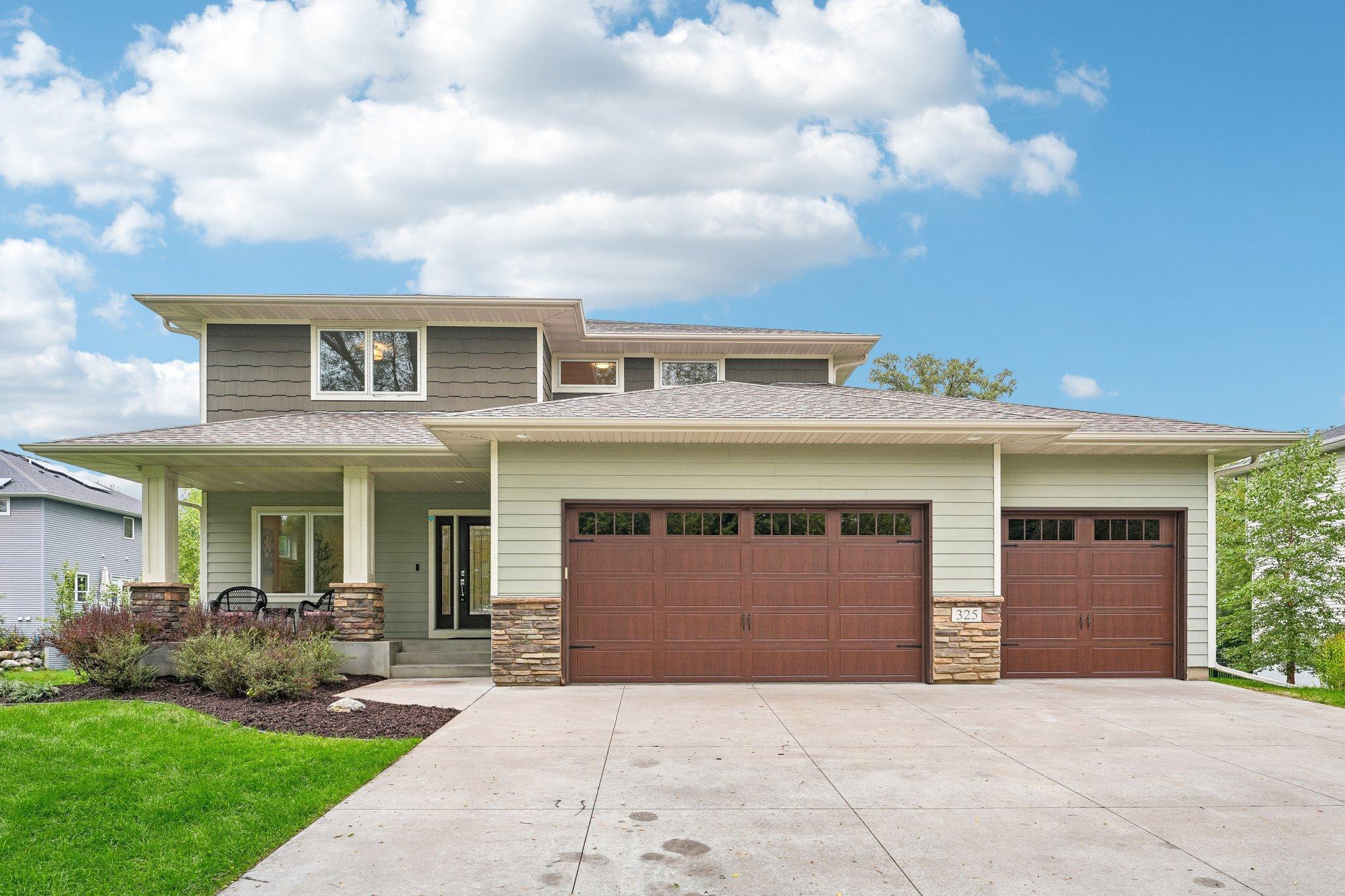325 County B Road West Roseville, MN 55113 - Photo 1 of 73 Gallery Image 1