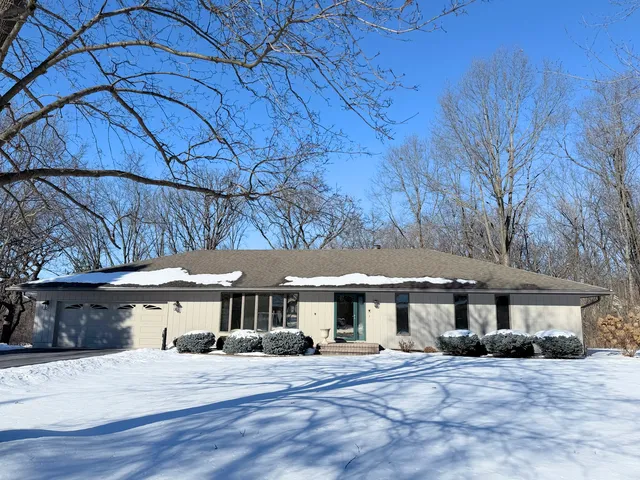 $489,900 | 14320 Westwood Trail, Woodstock, IL 60098