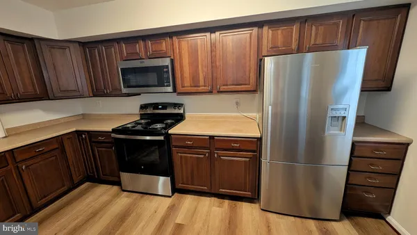 $2,900 | 33 Badger Gate Court, Baltimore, MD 21228