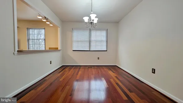 $2,900 | 33 Badger Gate Court, Baltimore, MD 21228