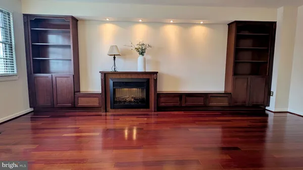 $2,900 | 33 Badger Gate Court, Baltimore, MD 21228