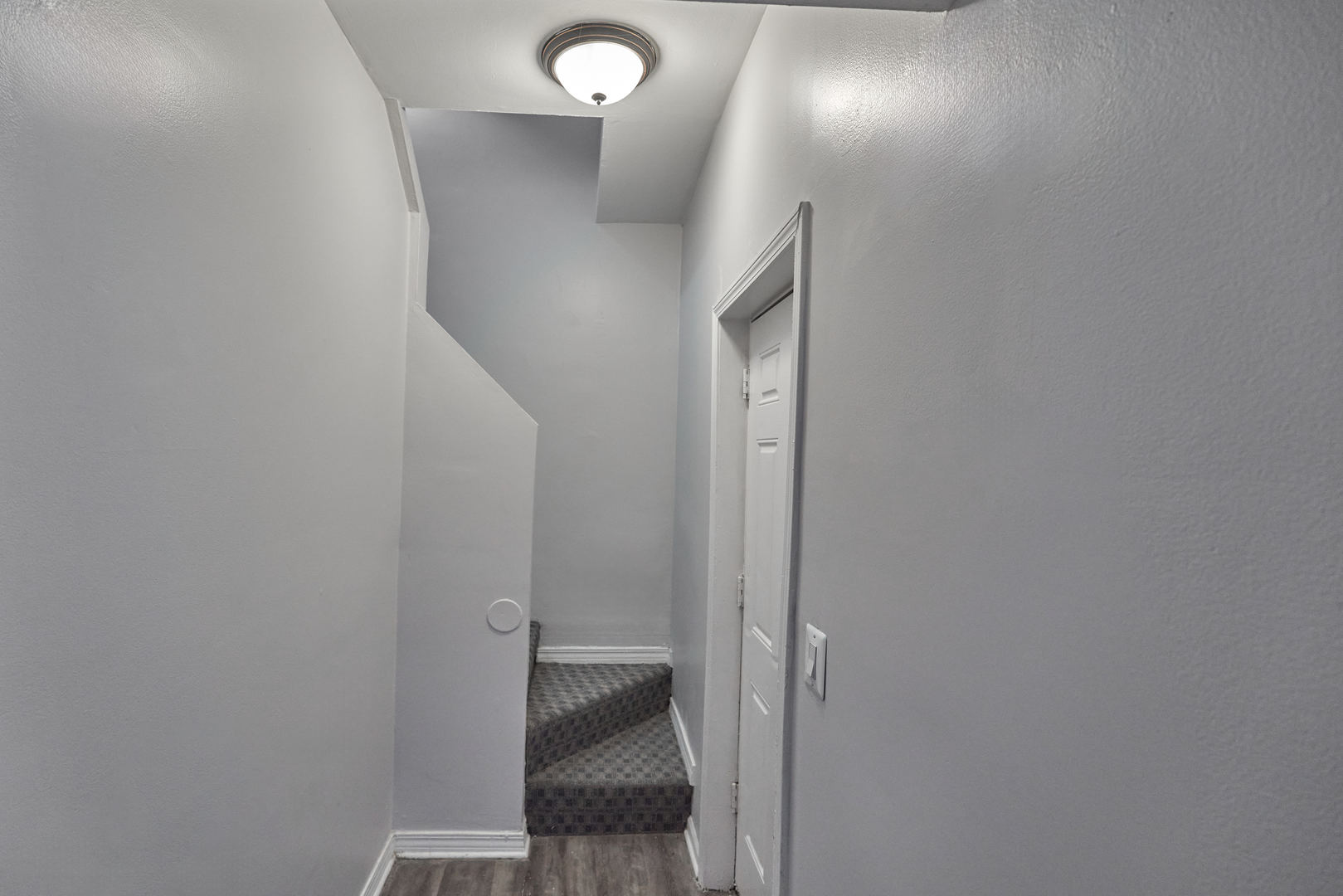 442 North Harding Avenue Chicago, IL 60624 - Photo 9 of 13