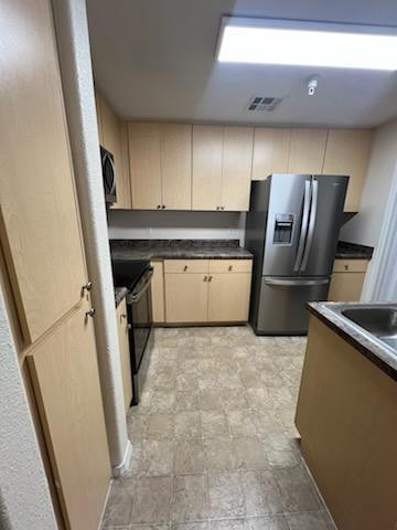 18416 North Cave Creek Road, Unit 2061 Phoenix, AZ 85032 - Photo 4 of 29 Photo #4
