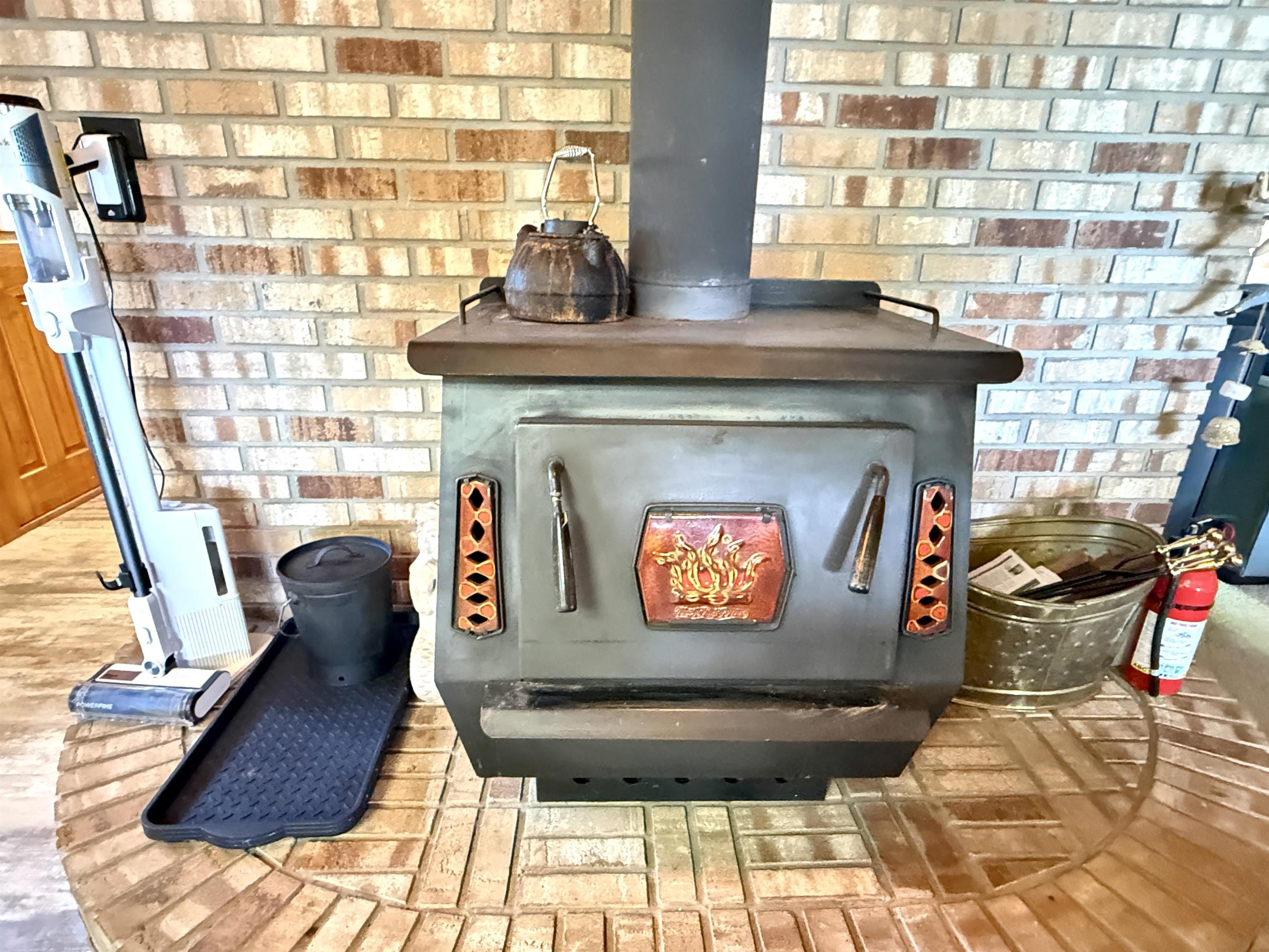 1627 Riverside Drive Gladwin, MI 48624 - Photo 29 of 53