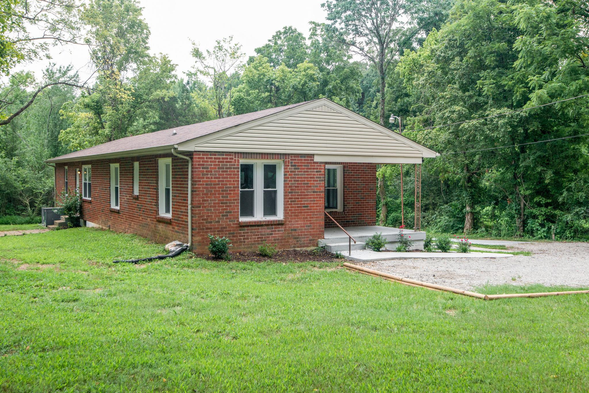 4071 Bernard Road Joelton, TN 37080 - Photo 4 of 29 Gallery Image 4