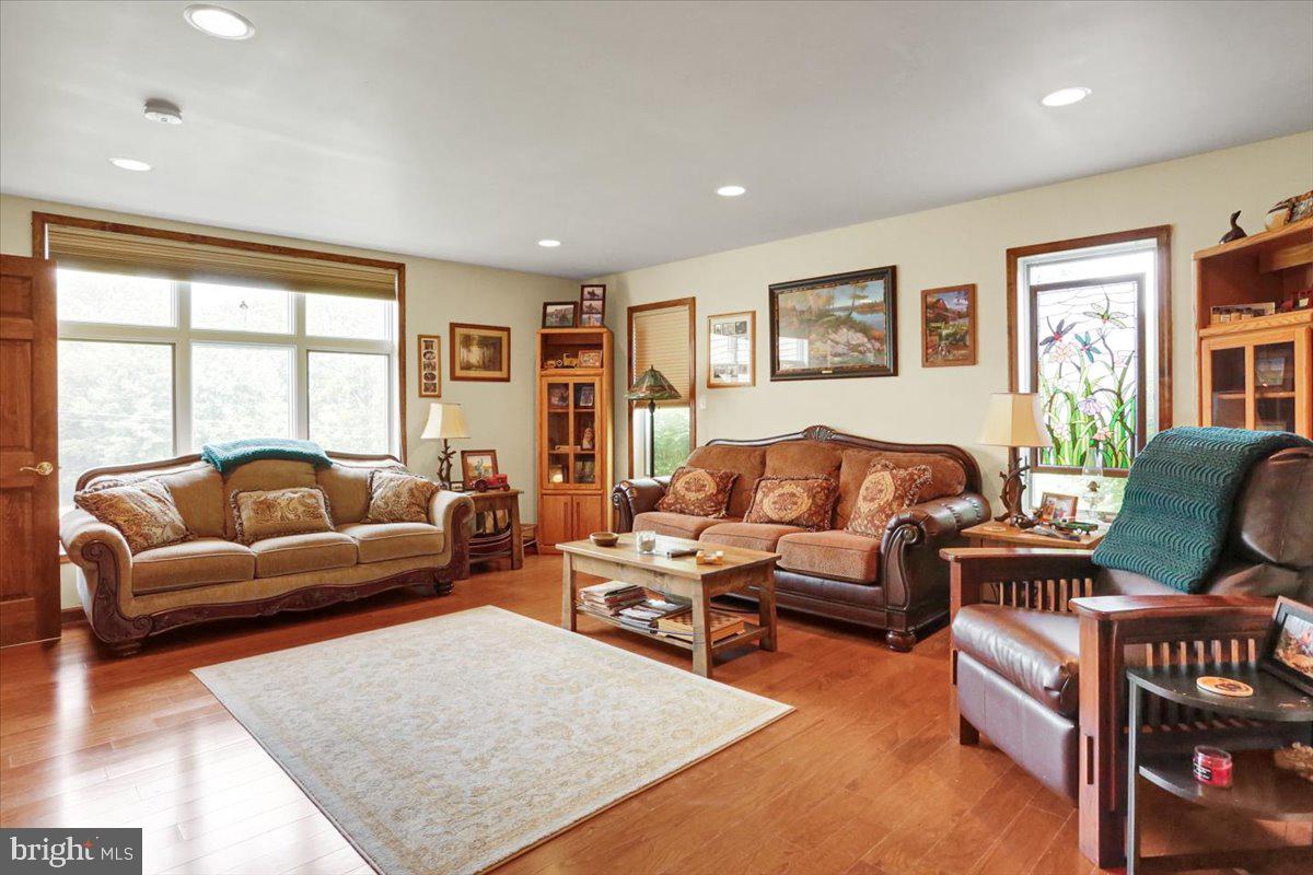 32 Henne Road Bernville, PA 19506 - Photo 14 of 40