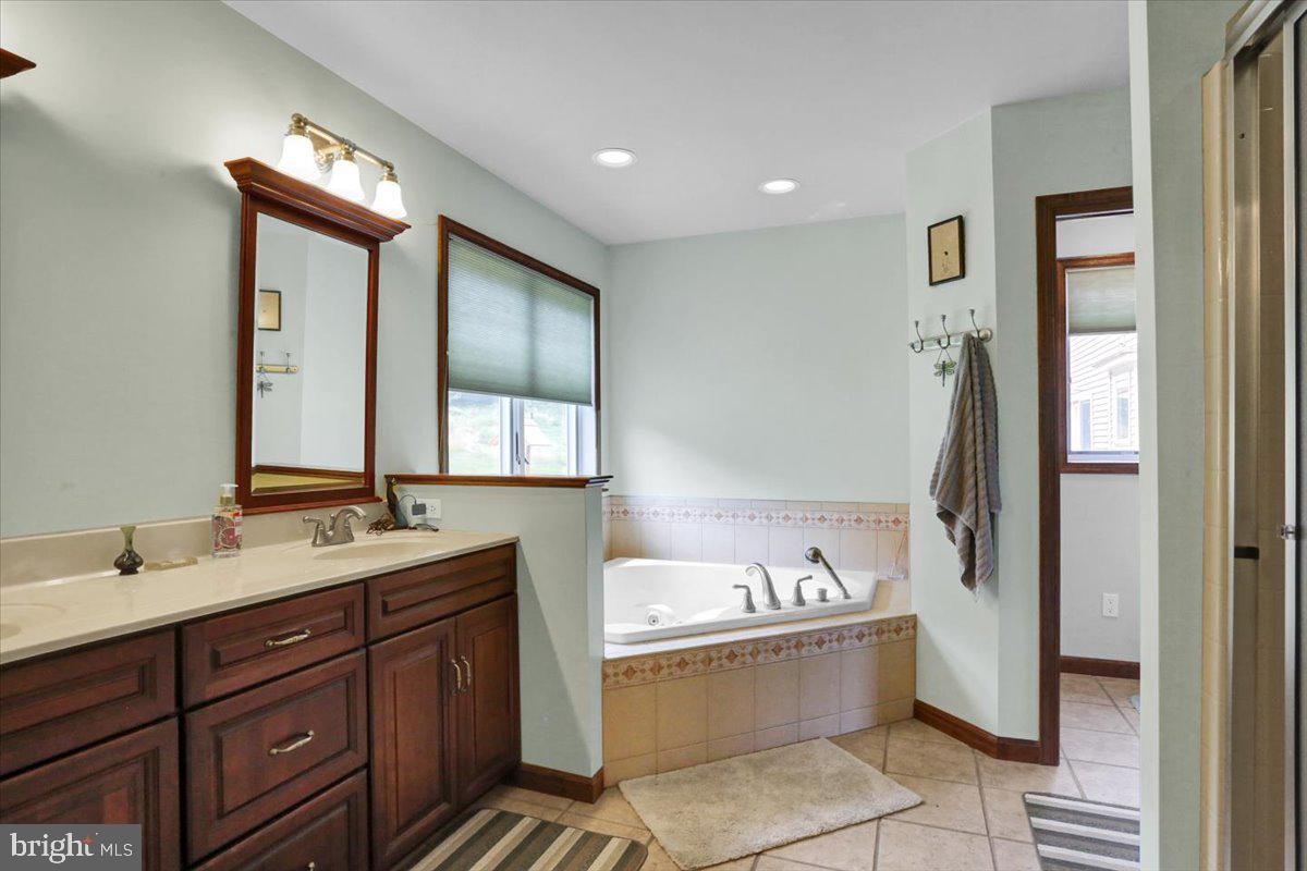 32 Henne Road Bernville, PA 19506 - Photo 16 of 40