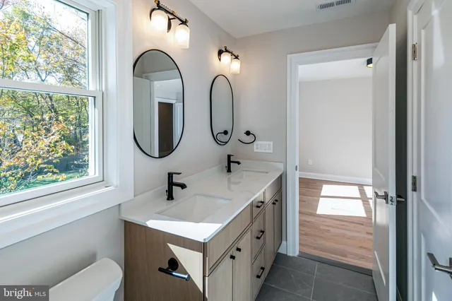 $2,495,000 | 576 Ewing Street, Princeton, NJ 08540