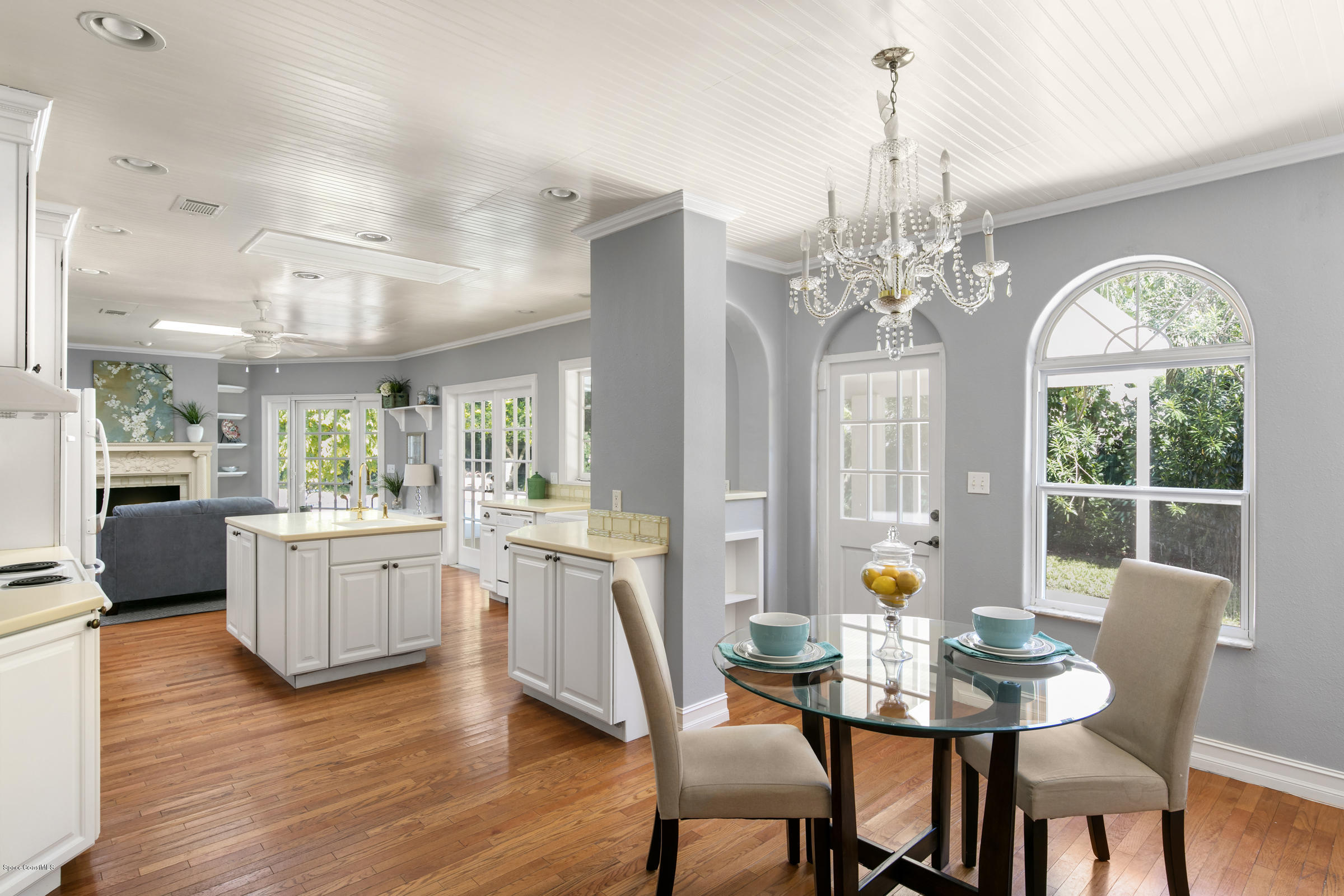 106 Valencia Road Rockledge, FL 32955 - Photo 12 of 25 Breakfast Area