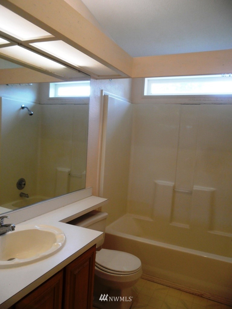 57 Space 77 Clemons Road Montesano, WA 98563 - Photo 17 of 23 Gallery Image 17