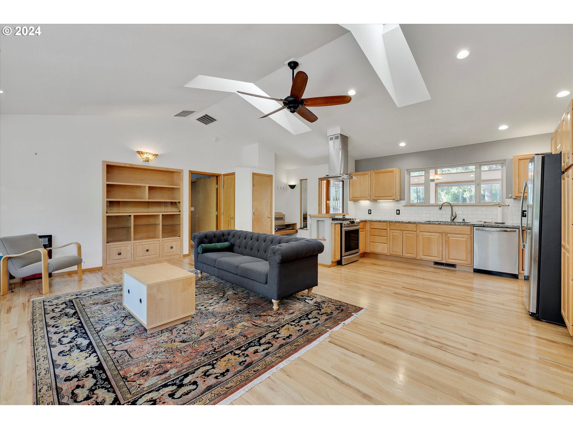 3 Pacific Crest Road Trout Lake, WA 98650 - Photo 10 of 48 Great Room
