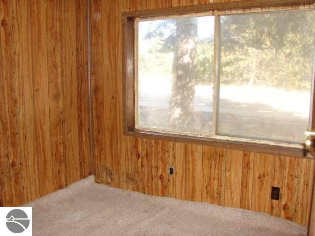 5179 West 16 Road Mesick, MI 49668 - Photo 9 of 9 1714037-8.JPG