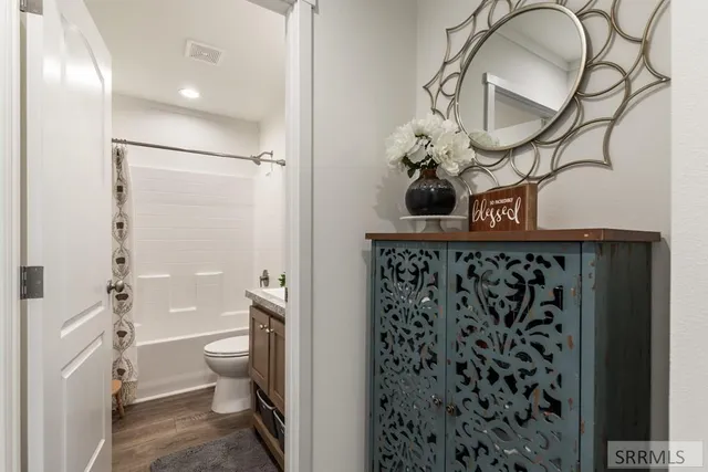 $775,000 | 3831 3580 West, Moore, ID 83255