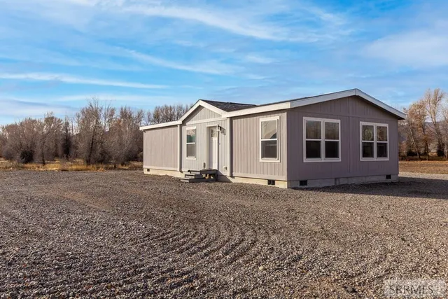 $775,000 | 3831 3580 West, Moore, ID 83255