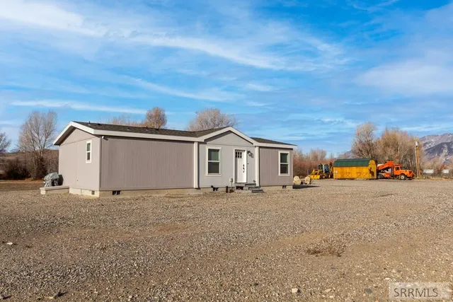 $775,000 | 3831 3580 West, Moore, ID 83255