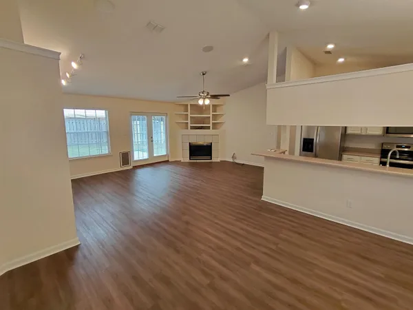 $2,895 | 1308 Fern Hill Court, Tallahassee, FL 32312