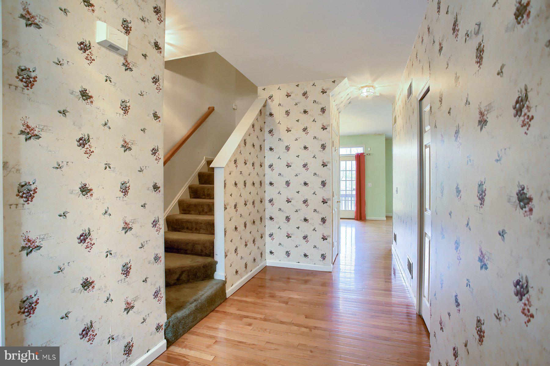 2213 Ionoff Road Harrisburg, PA 17110 - Photo 4 of 33 Gallery Image 4
