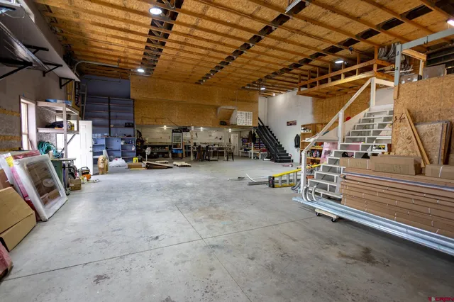 a view of parking area