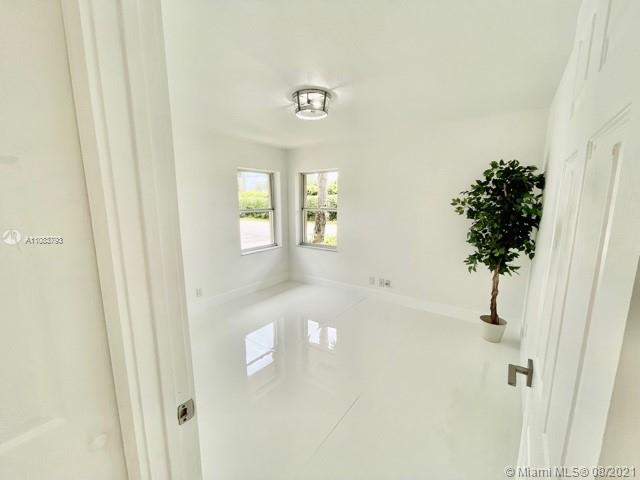 11069 Rios Road, Unit 11069 Boca Raton, FL 33498 - Photo 5 of 14