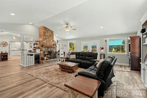 $1,200,000 | 205 Dornoch Drive, Weddington, NC 28104