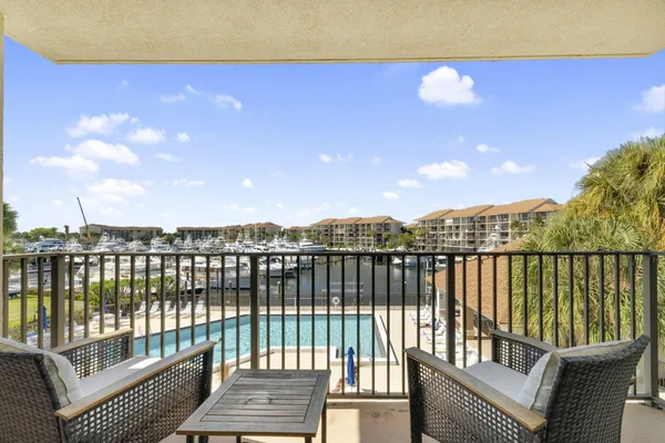 $2,700 | 1501 Marina Isle Way, Unit 305, Jupiter, FL 33477