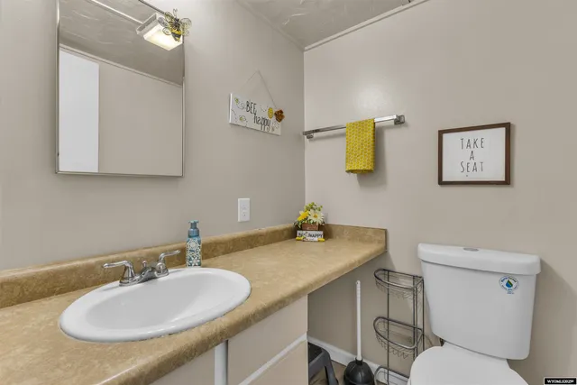 $165,000 | 820 Moccasin Lane, Rock Springs, WY 82901