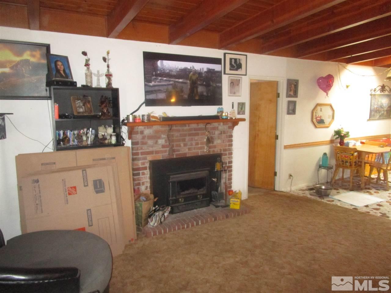 1335 Yori Avenue Reno, NV 89502 - Photo 6 of 29 Photo 6