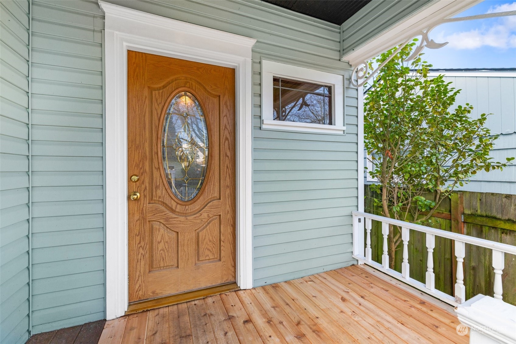 1720 Virginia Avenue Everett, WA 98201 - Photo 3 of 26