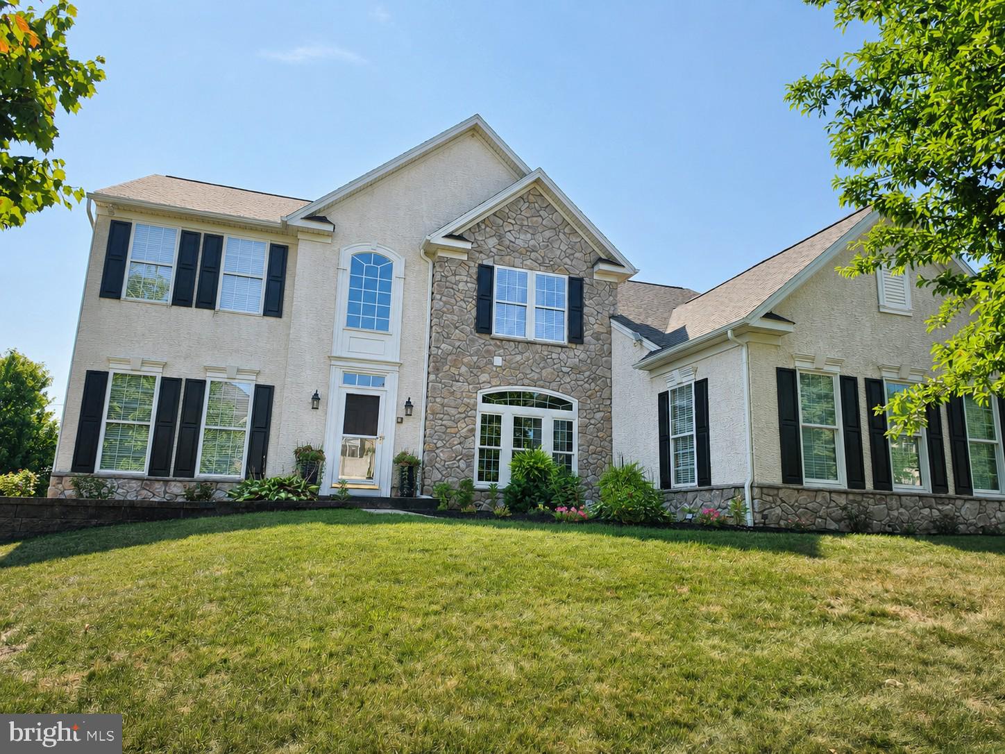 Welcome to 3 Hidden Brook Way!