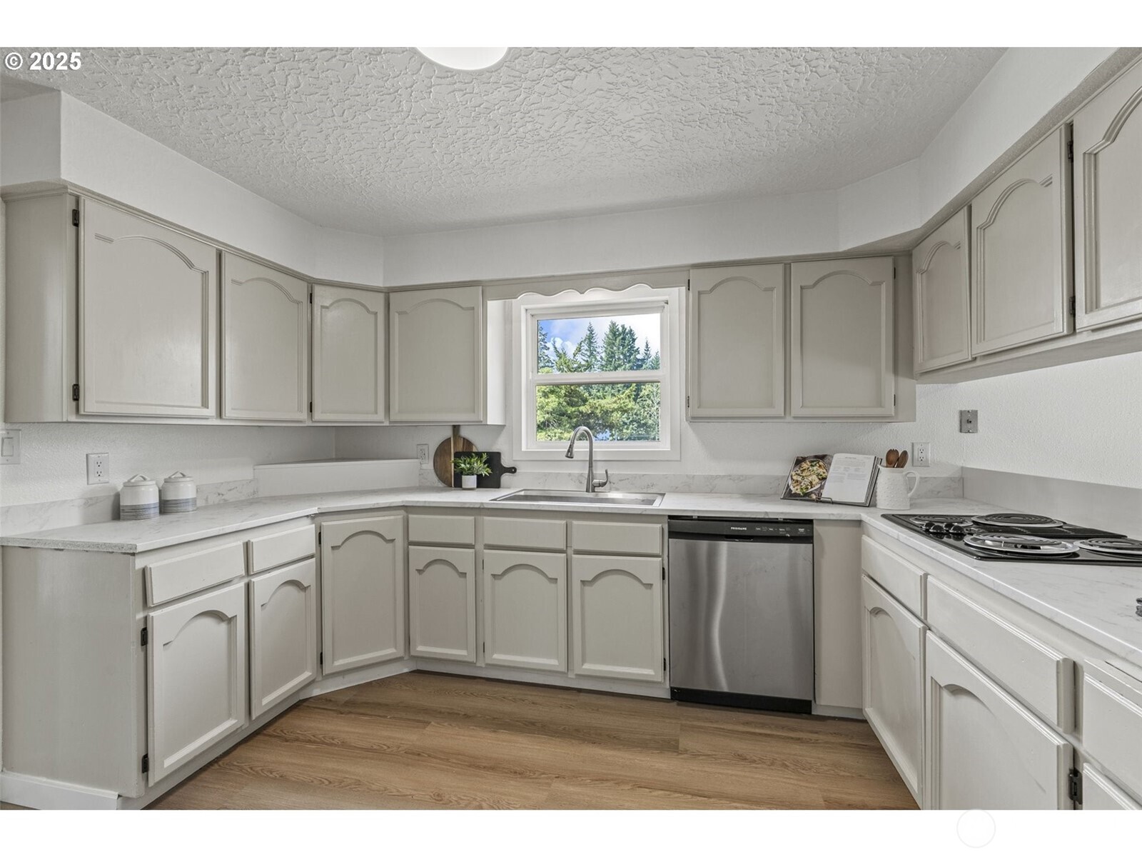 145 Frye Road Castle Rock, WA 98611 - Photo 10 of 29 Gallery Image 10