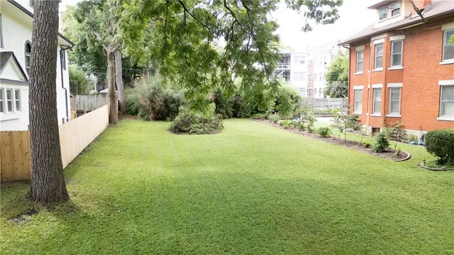 $159,000 | 3532 Wyandotte Street, Kansas City, MO 64111