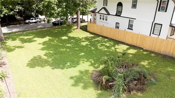 $159,000 | 3532 Wyandotte Street, Kansas City, MO 64111