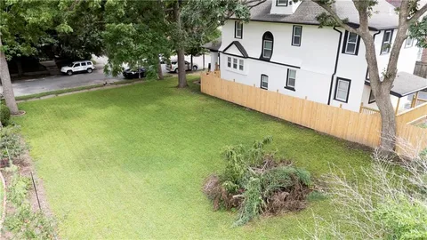 $159,000 | 3532 Wyandotte Street, Kansas City, MO 64111