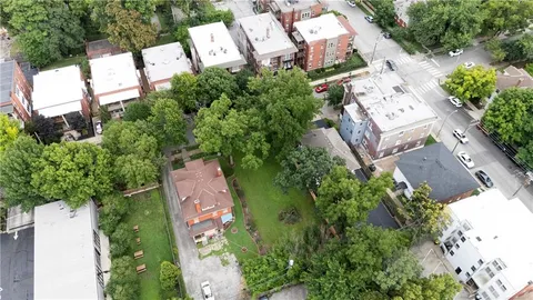 $159,000 | 3532 Wyandotte Street, Kansas City, MO 64111