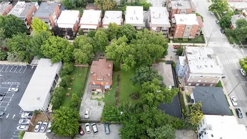 $159,000 | 3532 Wyandotte Street, Kansas City, MO 64111