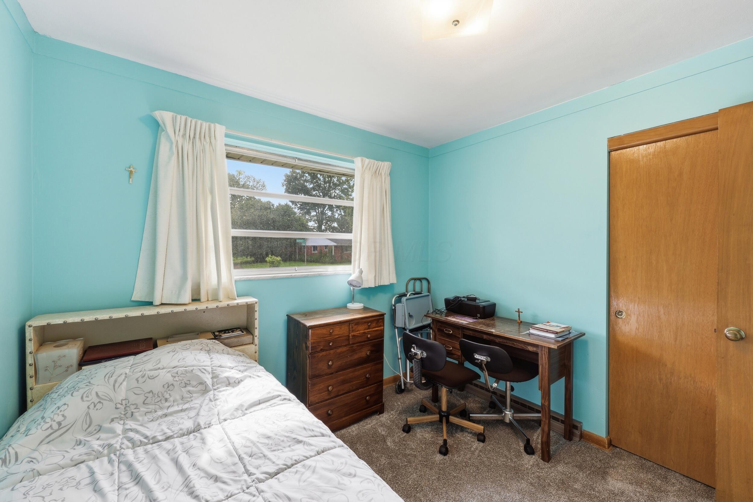 1437 Cunard Road Columbus, OH 43227 - Photo 12 of 28 Bedroom