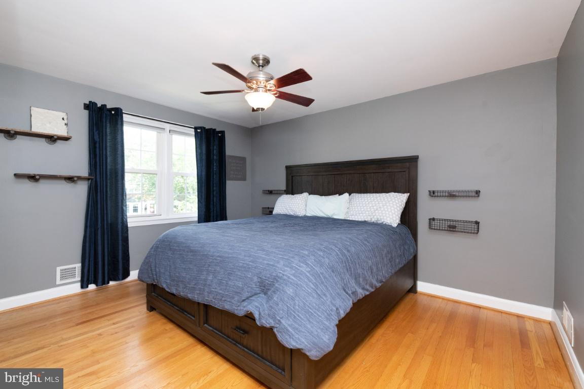 138 Brandon Road Baltimore, MD 21212 - Photo 22 of 42 Master Bedroom - 13 x 11