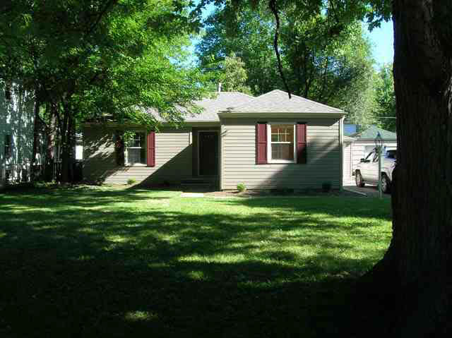 3016 West Riverside Avenue Muncie, IN 47304 - Photo 1 of 5 Gallery Image 1