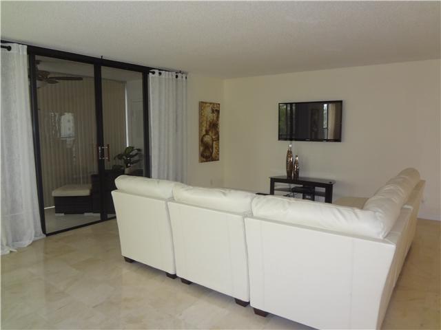 7582 Regency Lake Drive, Unit 401 Boca Raton, FL 33433 - Photo 5 of 11 Additional Photo