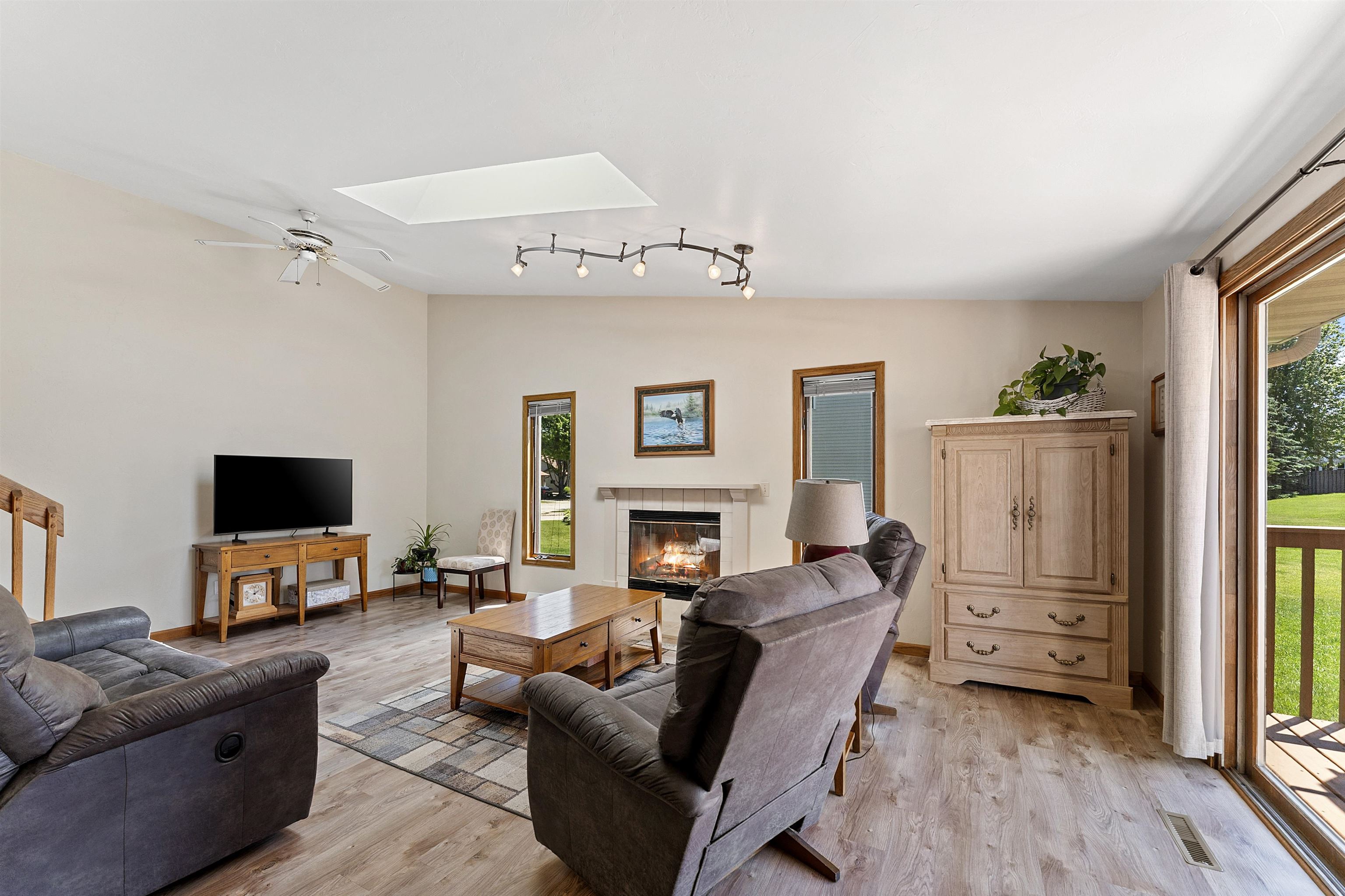 2364 Cedar Ridge Green Bay, WI 54313 - Photo 27 of 90