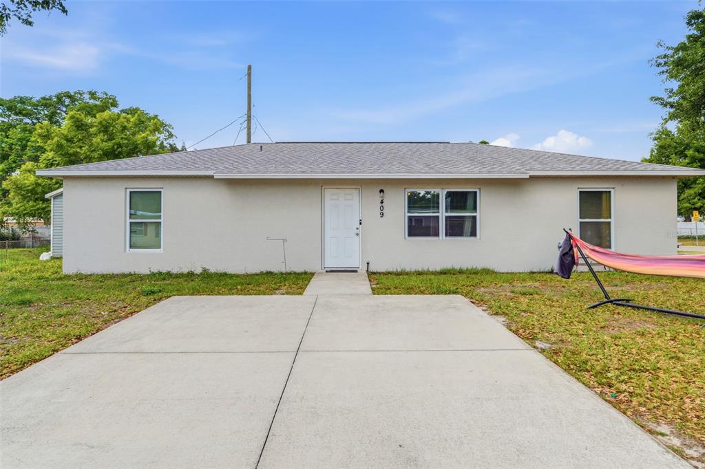 409 Bridle Path Arcadia, FL 34266 - Photo 2 of 33