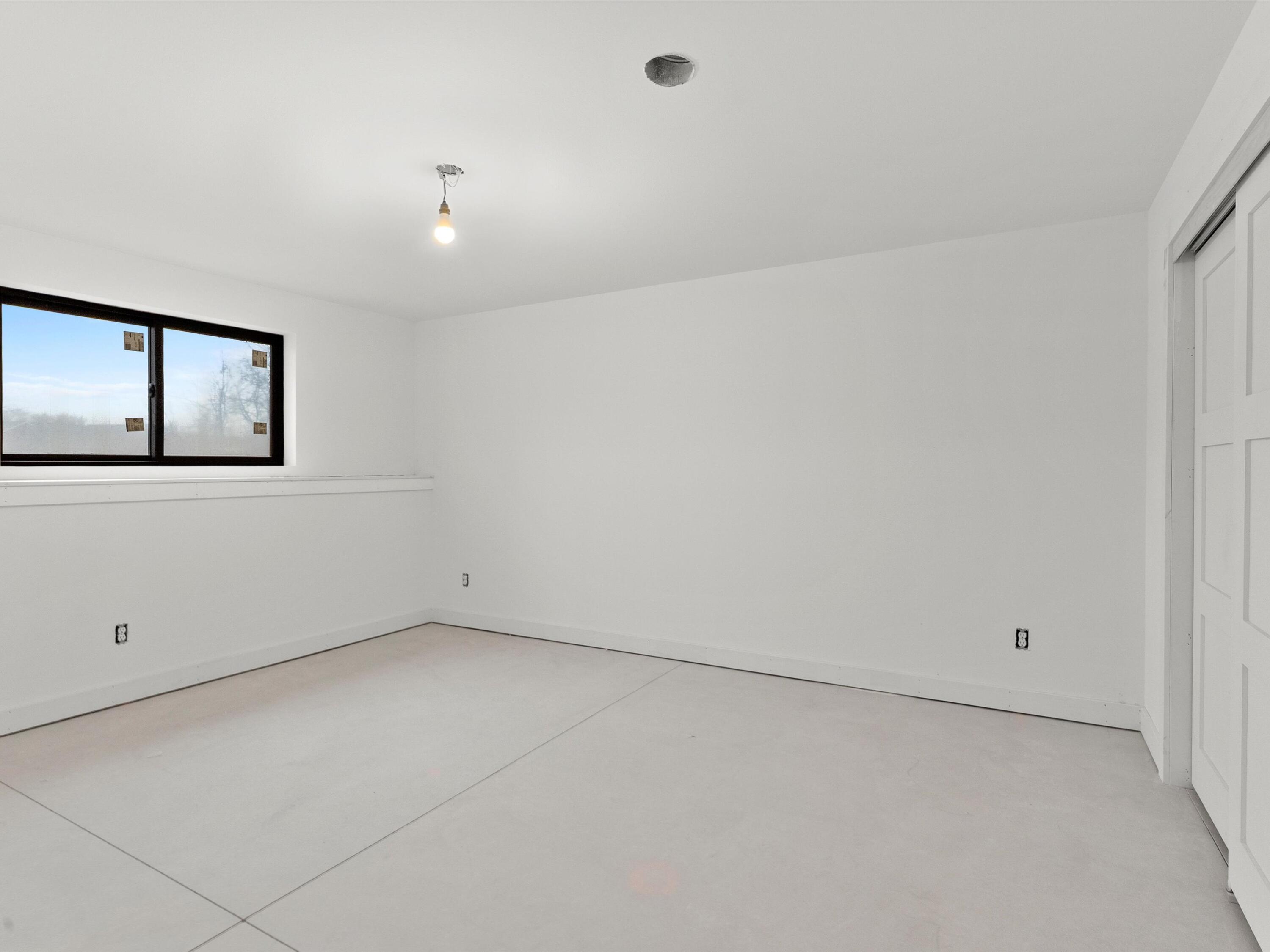 947 Berenschot Trail Cedar Grove, WI 53013 - Photo 17 of 25 Bedroom 4 LL