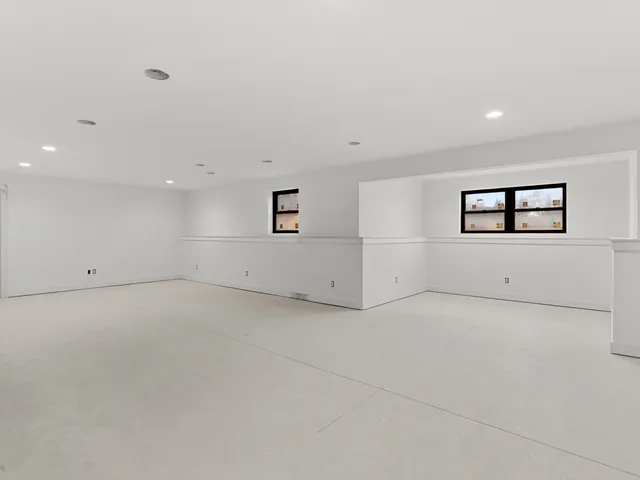 $519,700 | 947 Berenschot Trail, Cedar Grove, WI 53013