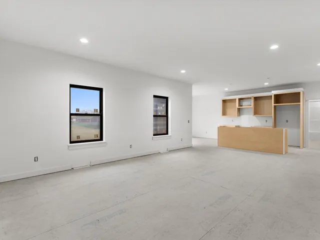 $519,700 | 947 Berenschot Trail, Cedar Grove, WI 53013