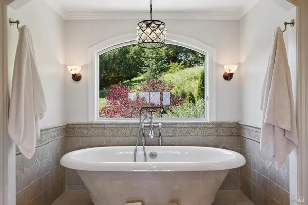 $3,295,000 | 43 Oak Valley Drive, Novato, CA 94947