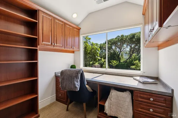 $3,295,000 | 43 Oak Valley Drive, Novato, CA 94947
